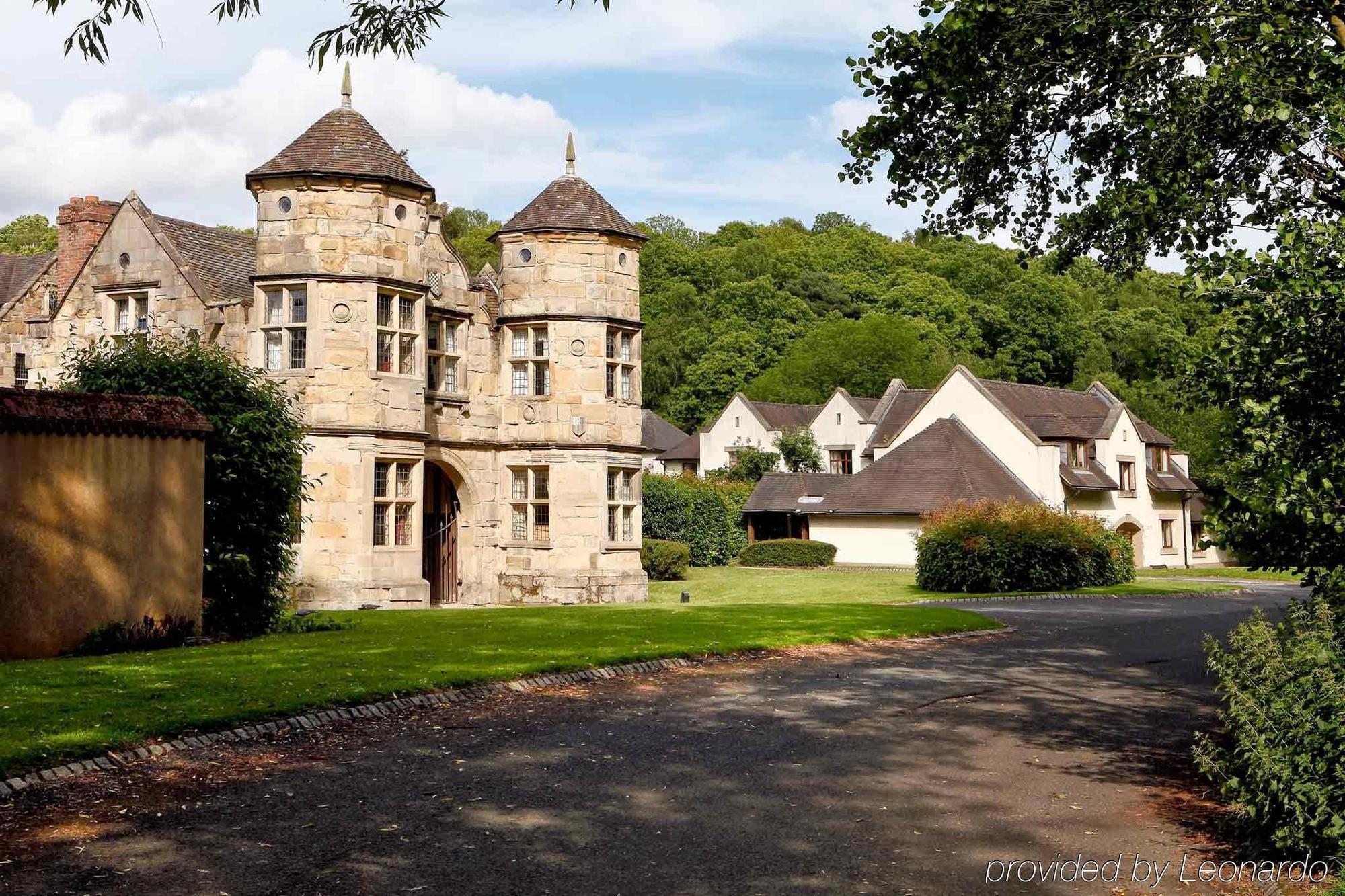 Madeley Court Hotel 4*