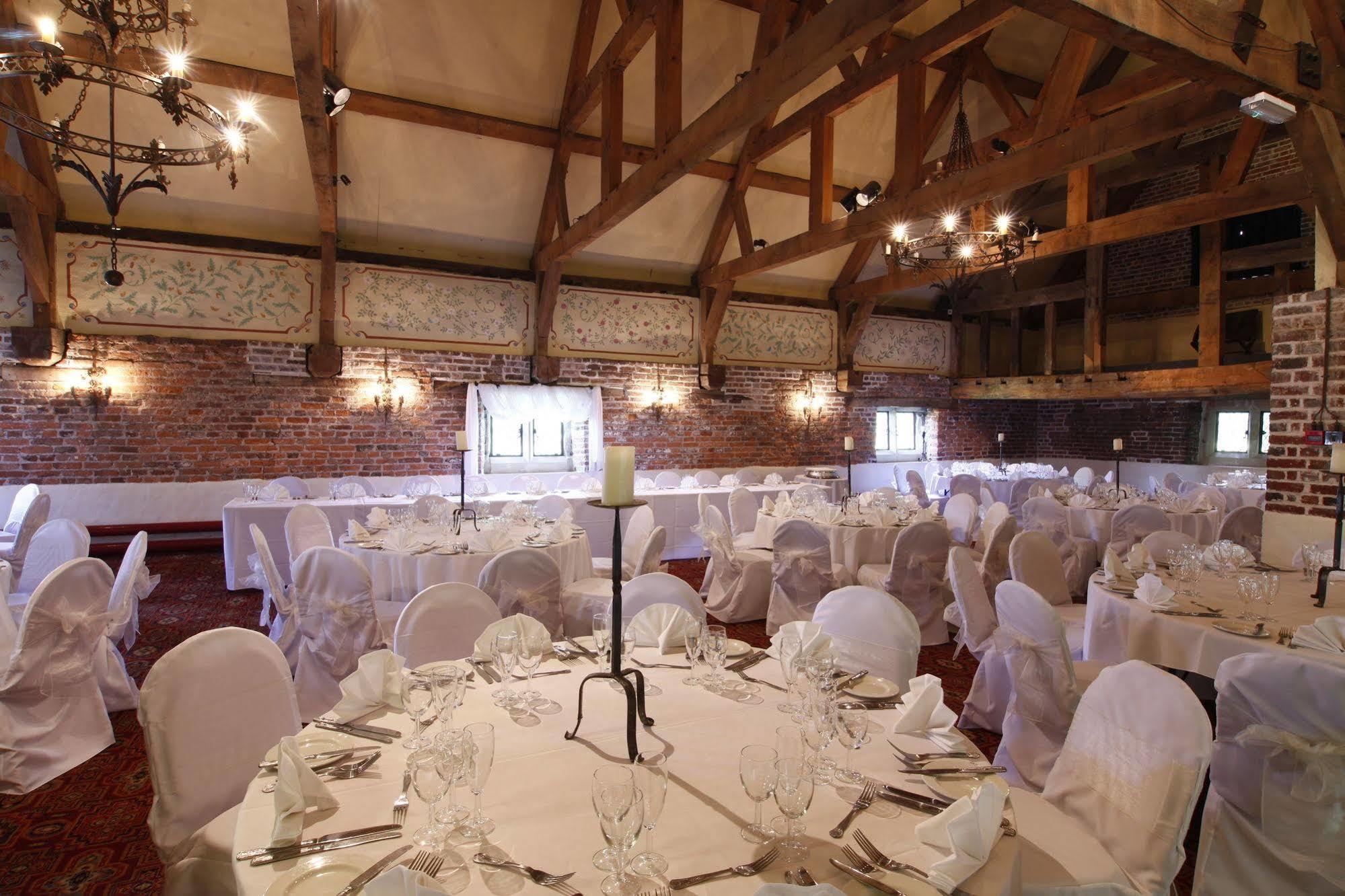 Madeley Court Hotel 4*